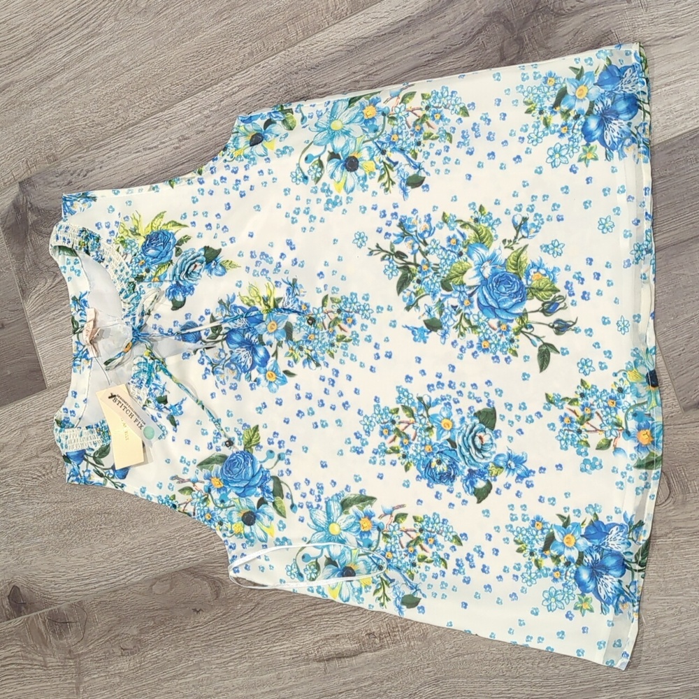 Skies Are Blue Floral Top